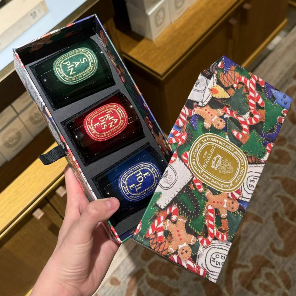 Diptyqueing Christmas Tree Rom – обзор и цена Home Fragrance Diptyque